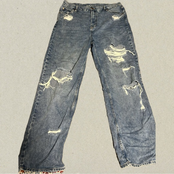 Aeropostale "90's Baggy" ripped jeans - Picture 2 of 4